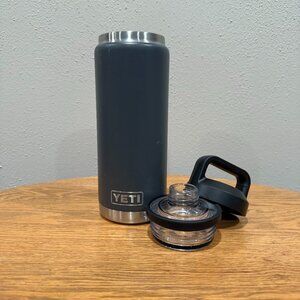 YETI Rambler | 26 oz | Charcoal